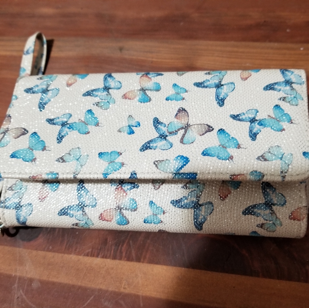 Butterfly wristlet